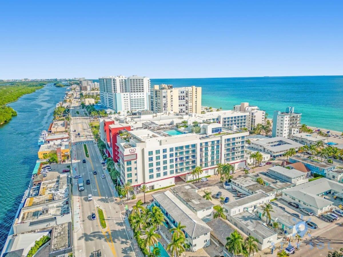Lx Oasis Beachfront-Rt Infinity Pool Hollywood Exterior foto